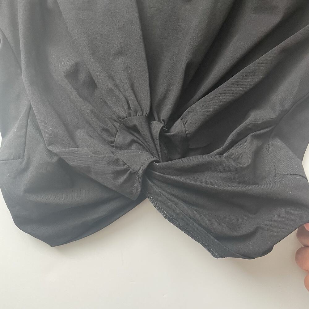 Petal & Pup Black Crop Top - Picture 6 of 12